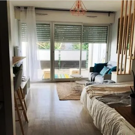 Larrean Angletdream Apartament